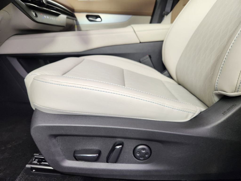 New 2026 Nissan Murano Platinum w/ Cargo Package AWD/4WD image 11