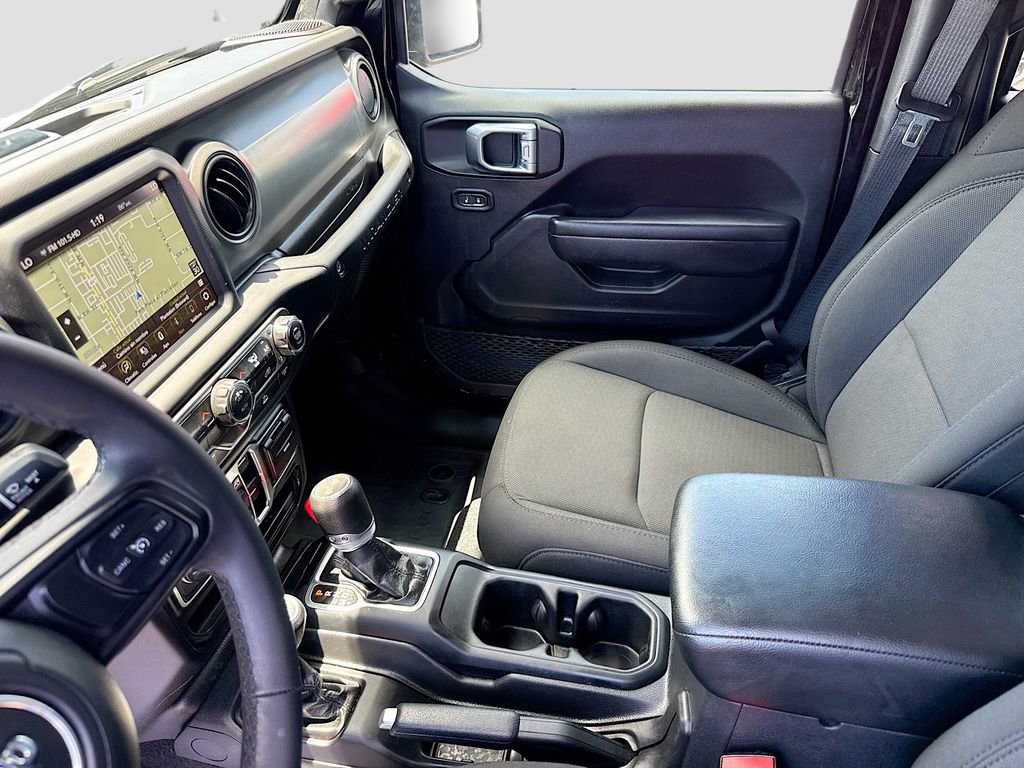 Used 2023 Jeep Wrangler Unlimited w/ Sun & Screen Package AWD/4WD image 26