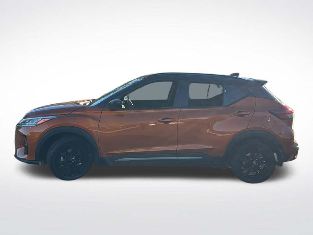 Used 2021 Nissan Kicks SR FWD image 4