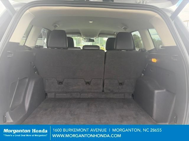 Used 2019 Ford Escape SEL AWD/4WD image 25