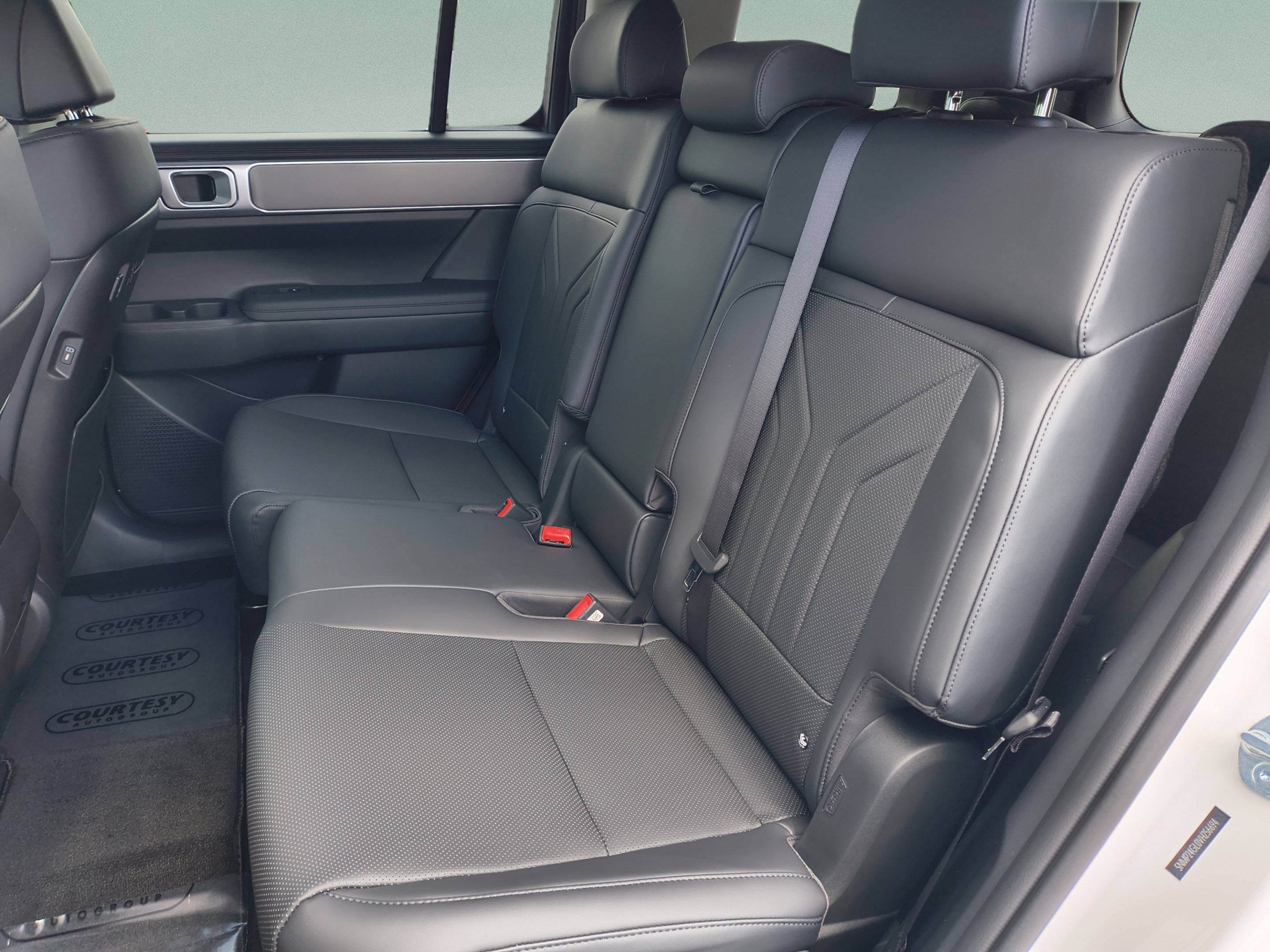 New 2027 Hyundai Santa Fe SEL FWD image 21