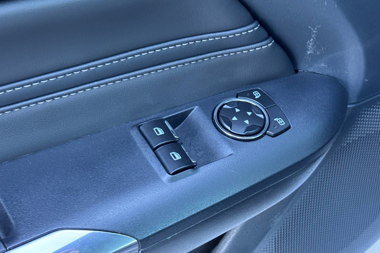 Used 2024 Ford Mustang Premium image 12