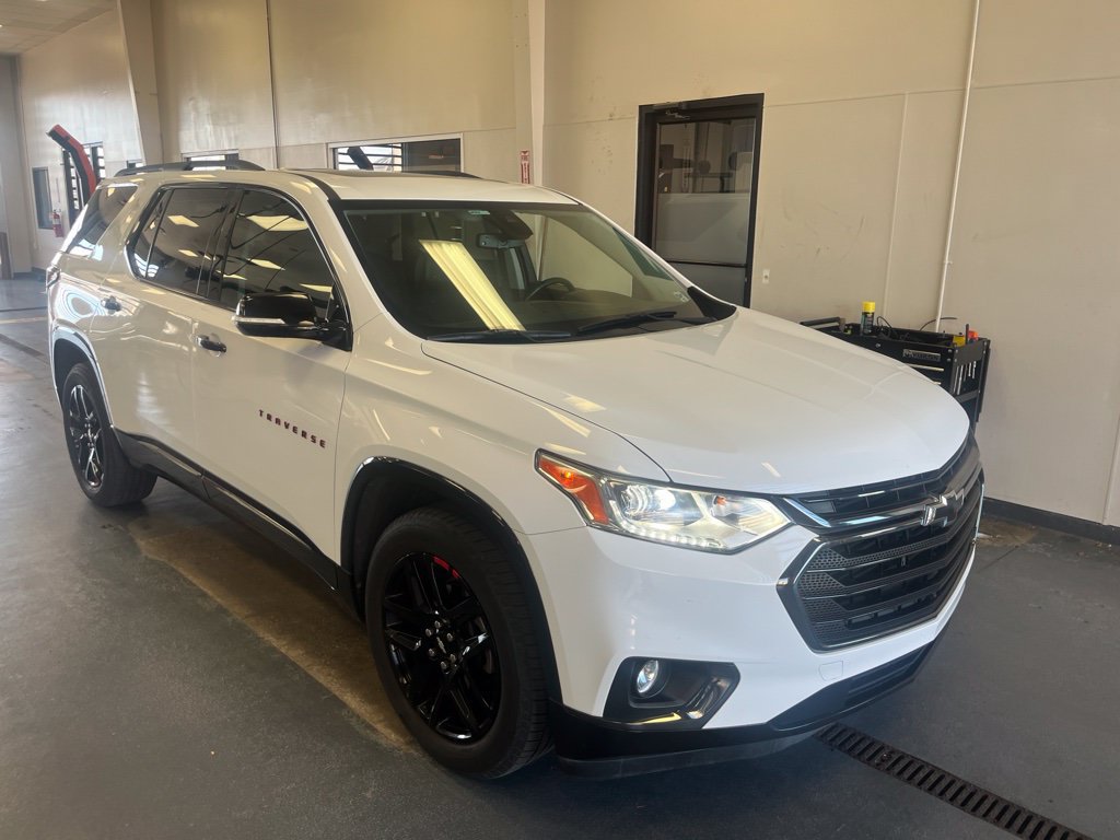 Used 2019 Chevrolet Traverse Premier w/ Redline Edition AWD/4WD image 1