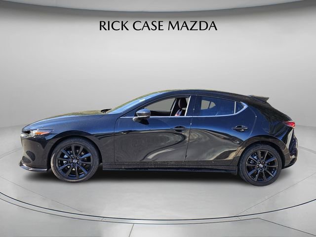 Used 2025 MAZDA MAZDA3 Hatchback w/Premium Plus Pkg image 3