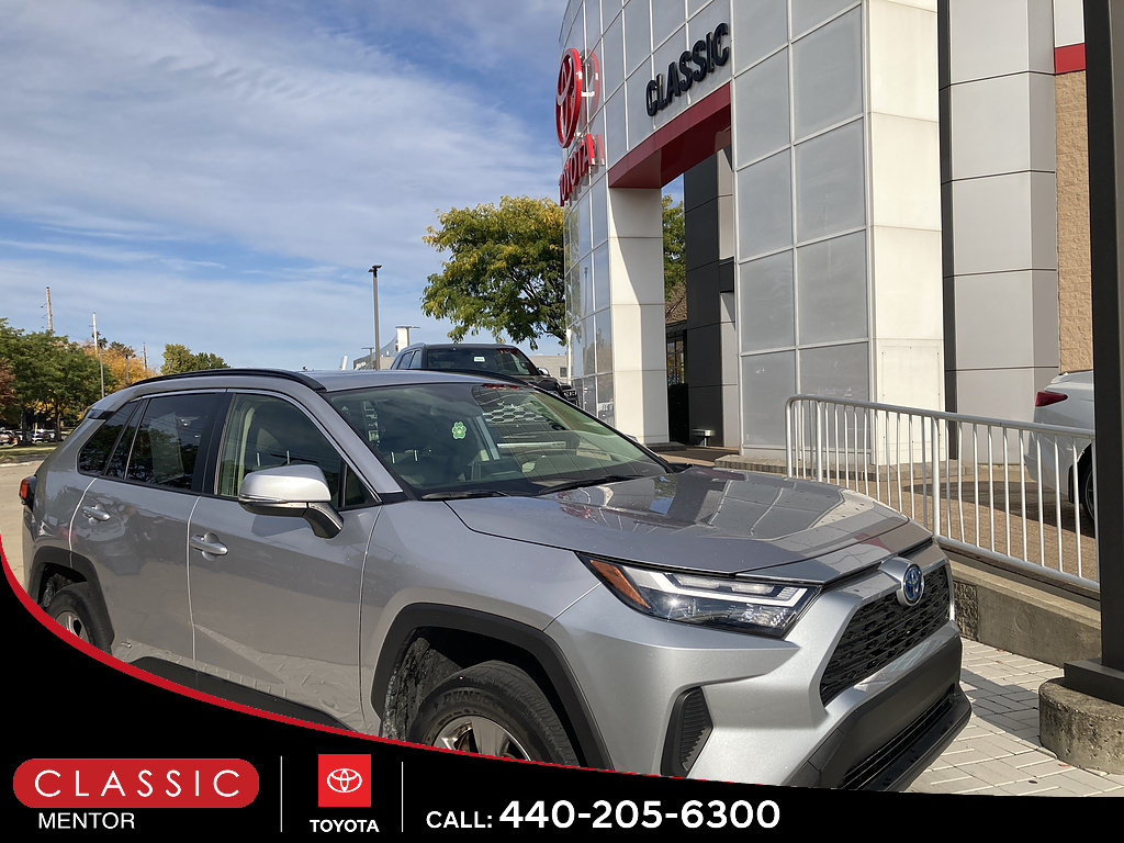 Used 2024 Toyota RAV4 XLE w/ Convenience Package