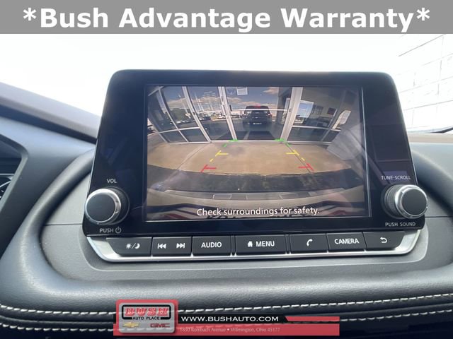 Used 2022 Nissan Rogue SV image 15