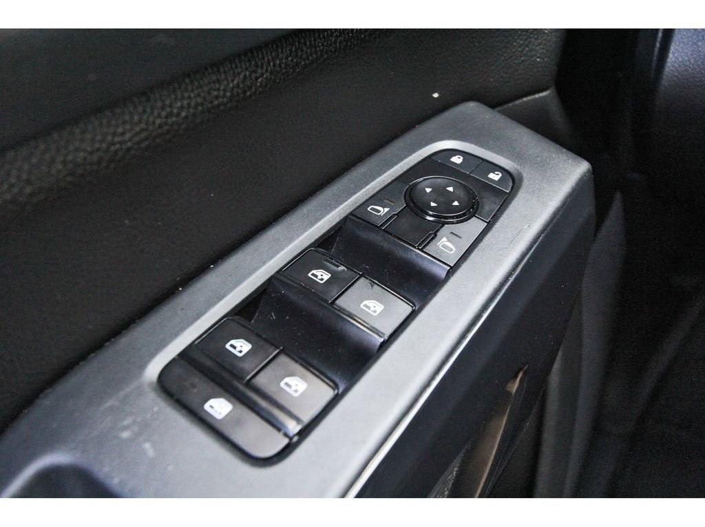 Used 2023 Nissan Pathfinder S FWD image 20