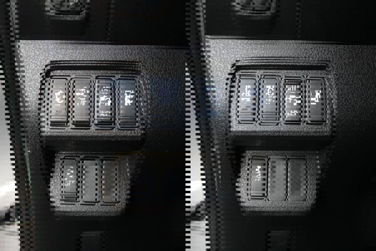 Used 2014 Nissan Leaf S w/ Charge Package image 35