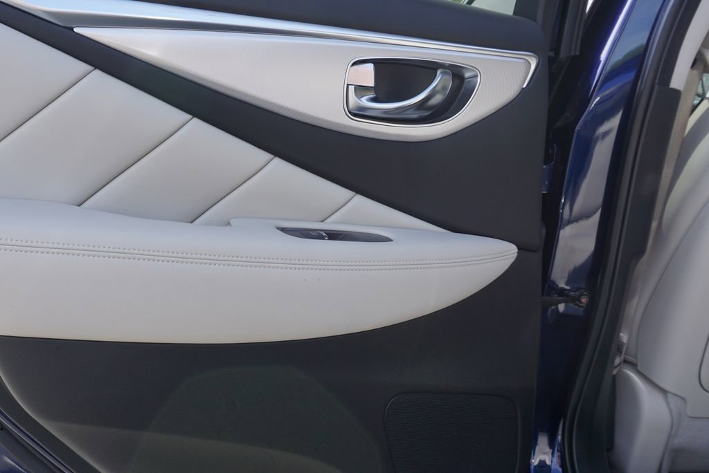 Used 2022 INFINITI Q50 Luxe w/ Cargo Package AWD/4WD image 37