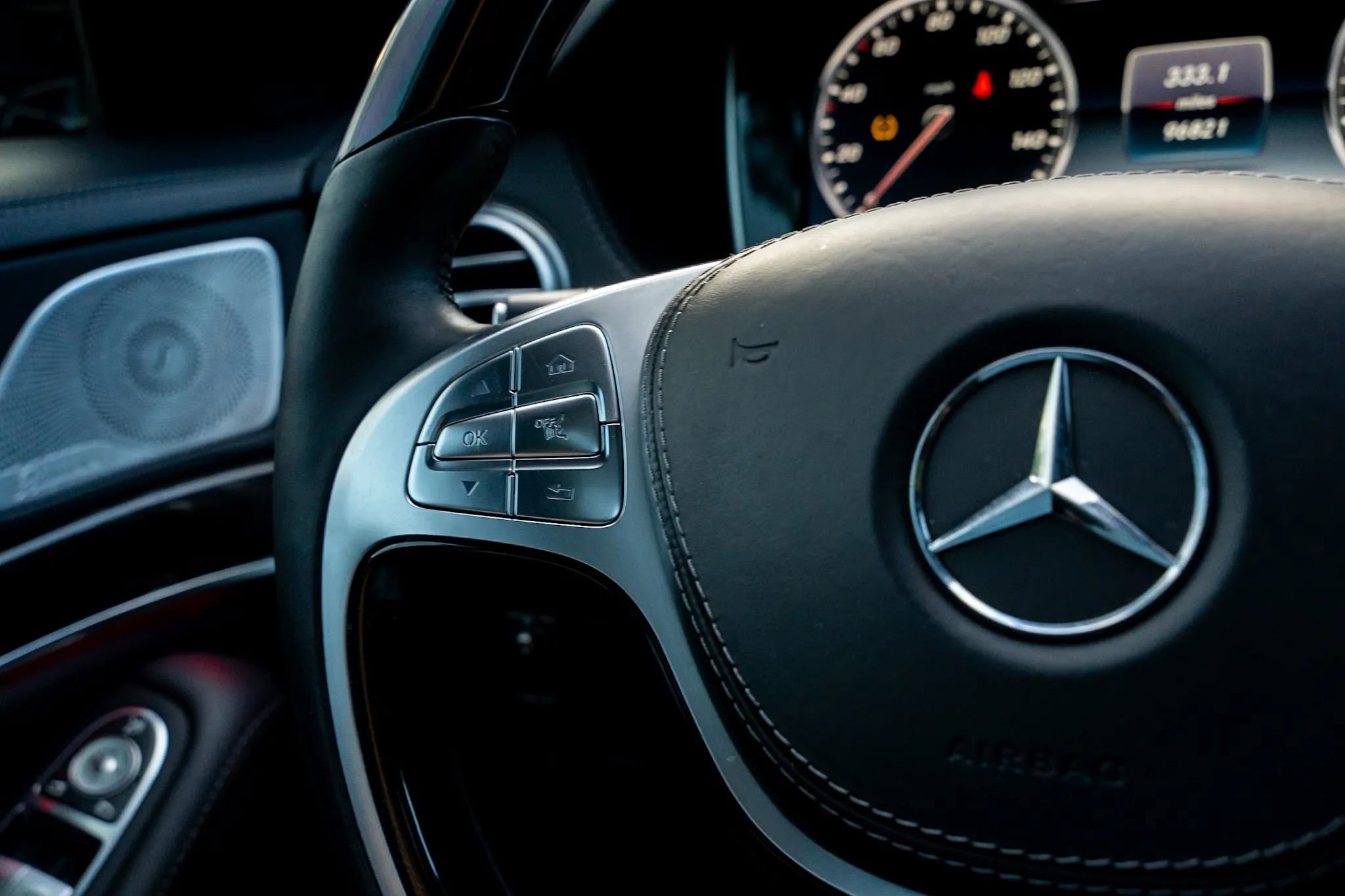 Used 2015 Mercedes-Benz S 550 Sedan image 25