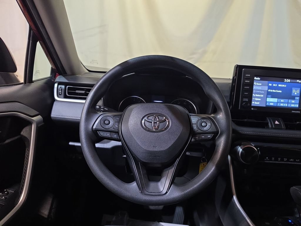 Used 2020 Toyota RAV4 LE w/ All Weather Liner Package AWD/4WD image 11