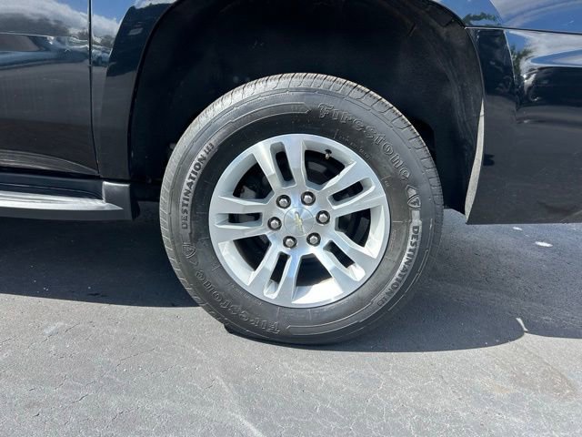 Used 2019 Chevrolet Suburban LT image 10