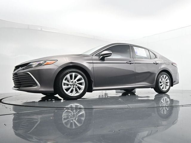 Used 2024 Toyota Camry LE w/ Cold Weather Package FWD image 29