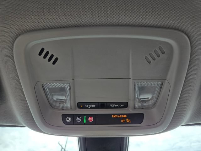 Used 2022 Chevrolet Malibu LT FWD image 22