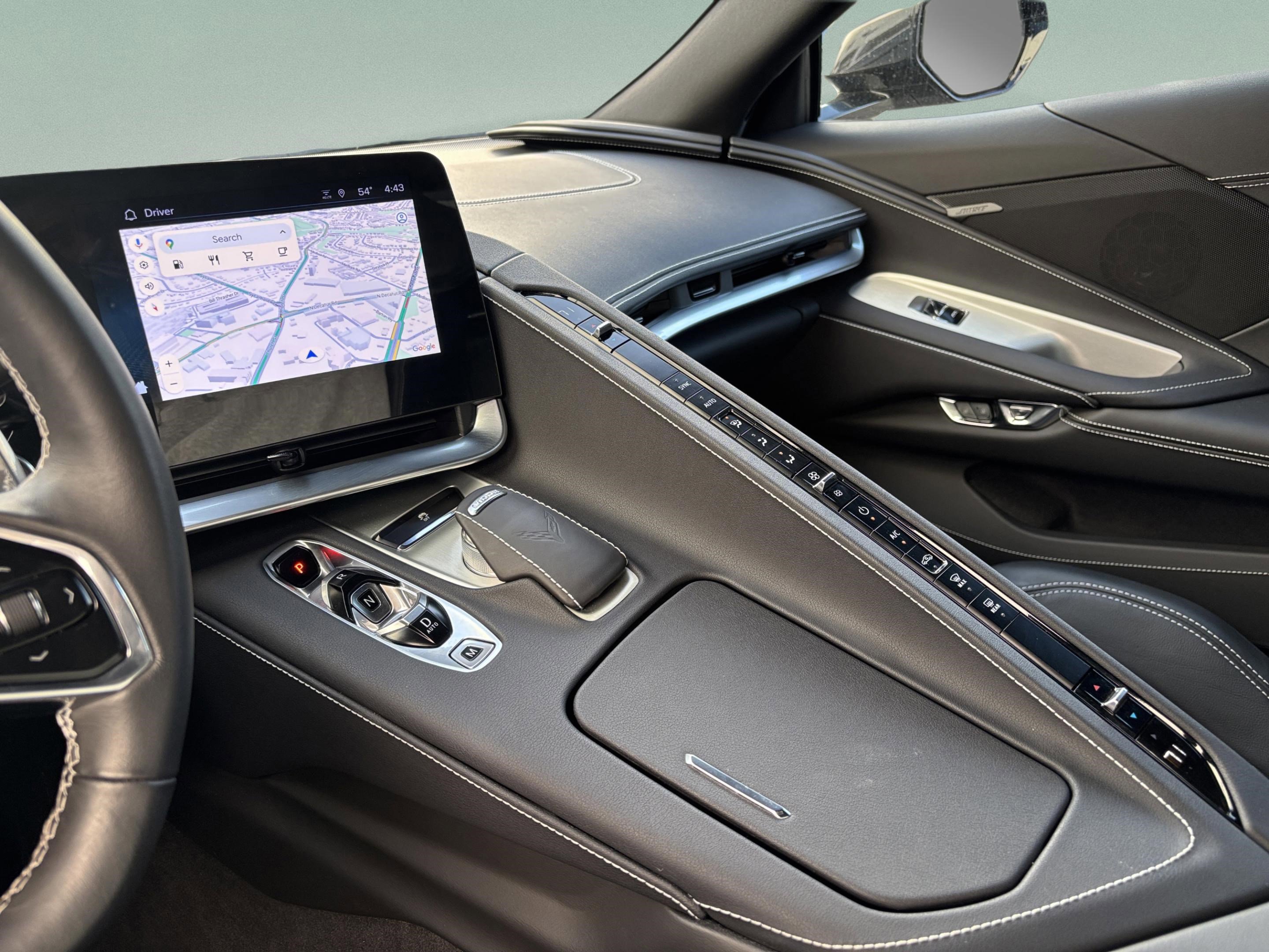 Used 2024 Chevrolet Corvette Stingray Coupe w/ Z51 Performance Package image 13