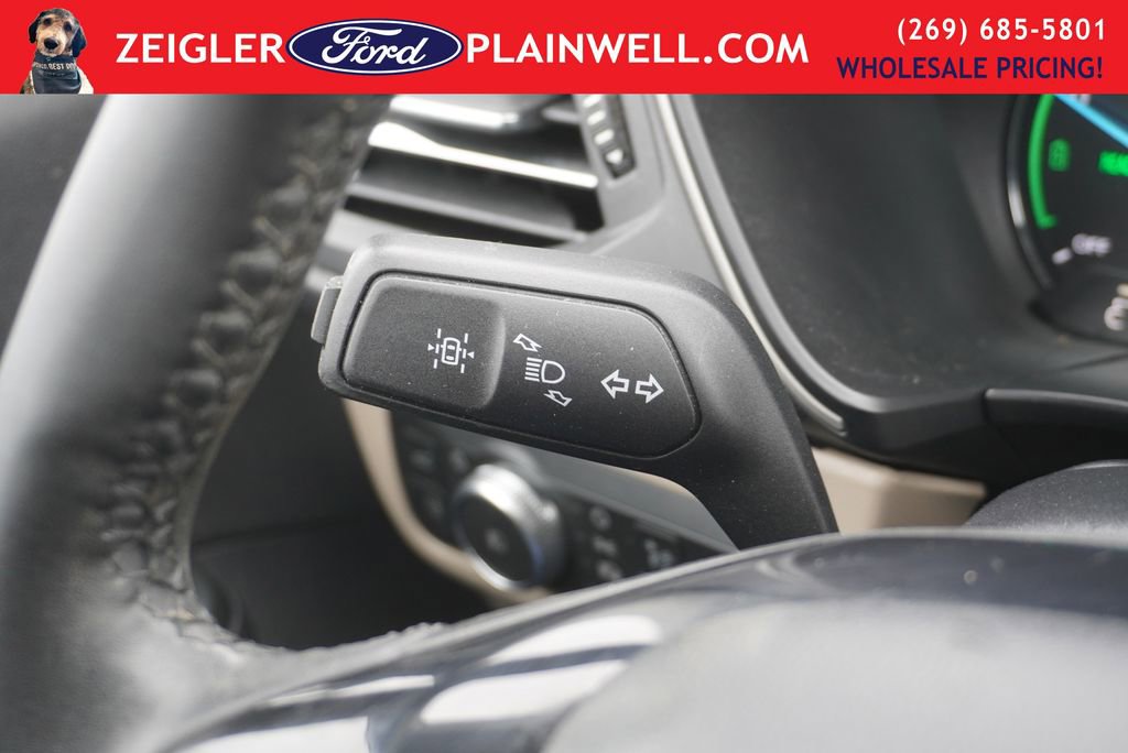 Used 2021 Ford Escape SEL image 23