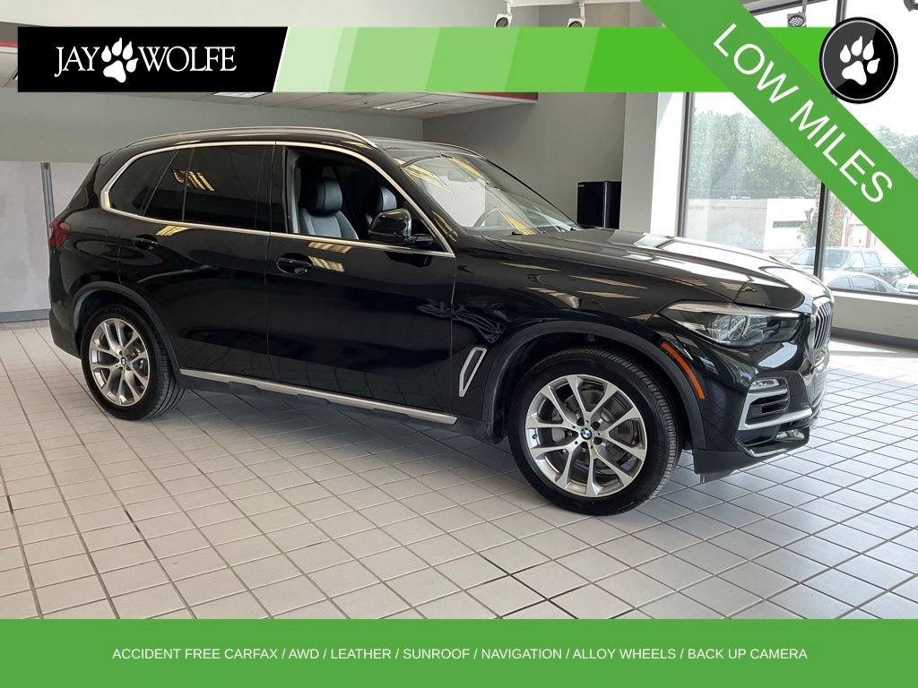 Used 2019 BMW X5 xDrive40i w/ Convenience Package AWD/4WD image 1
