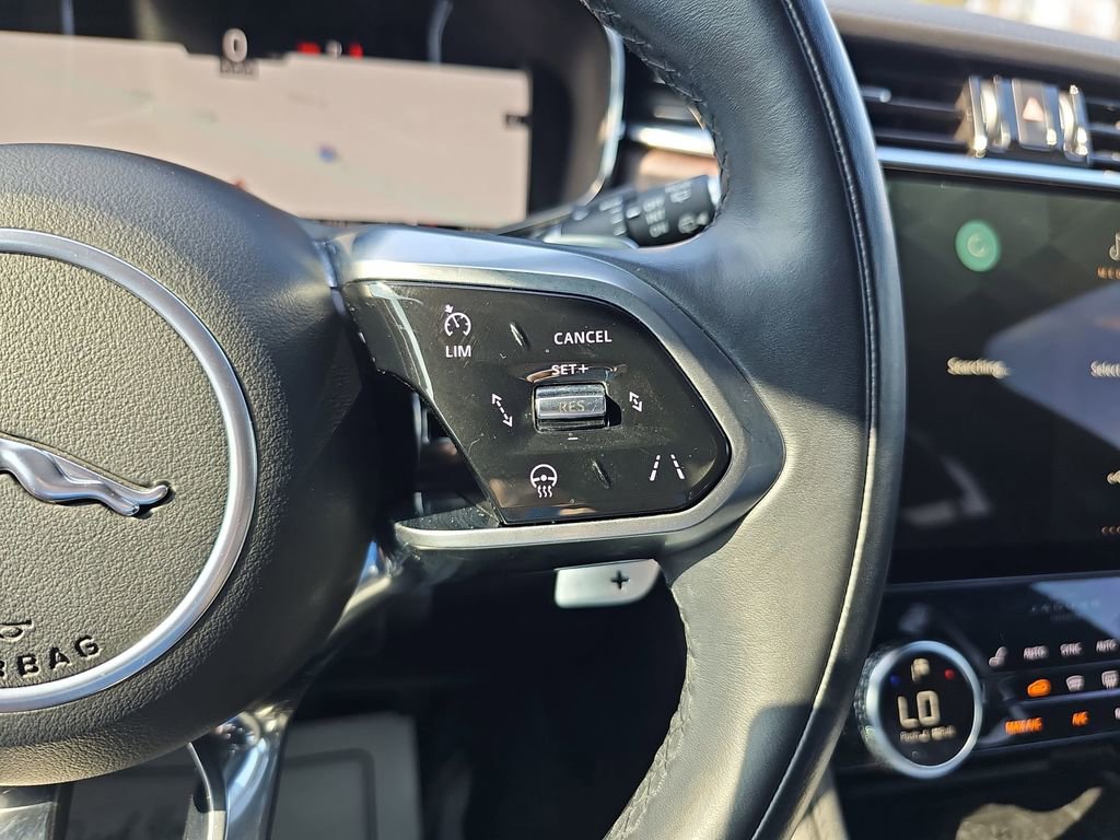 Used 2023 Jaguar F-PACE S image 22