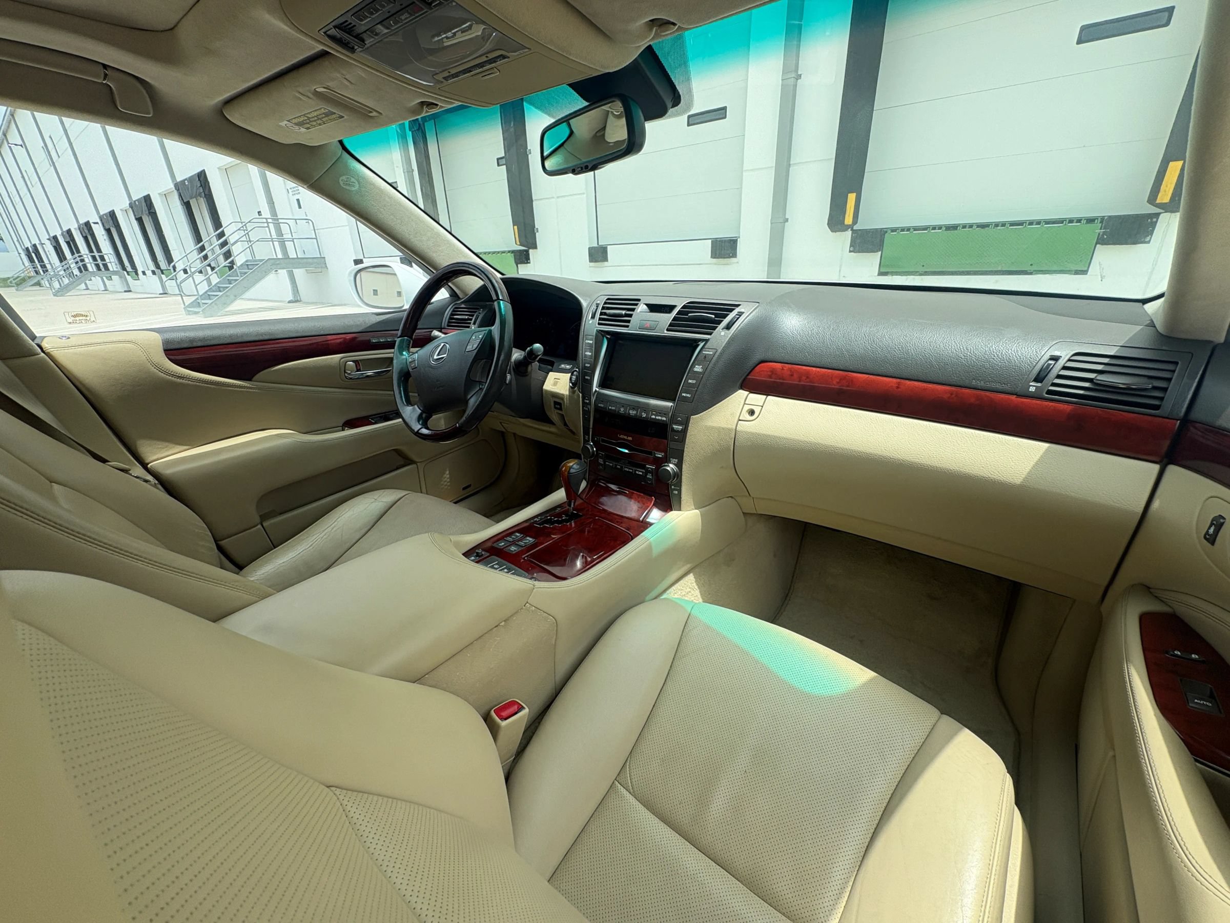 Used 2007 Lexus LS 460 L RWD image 15
