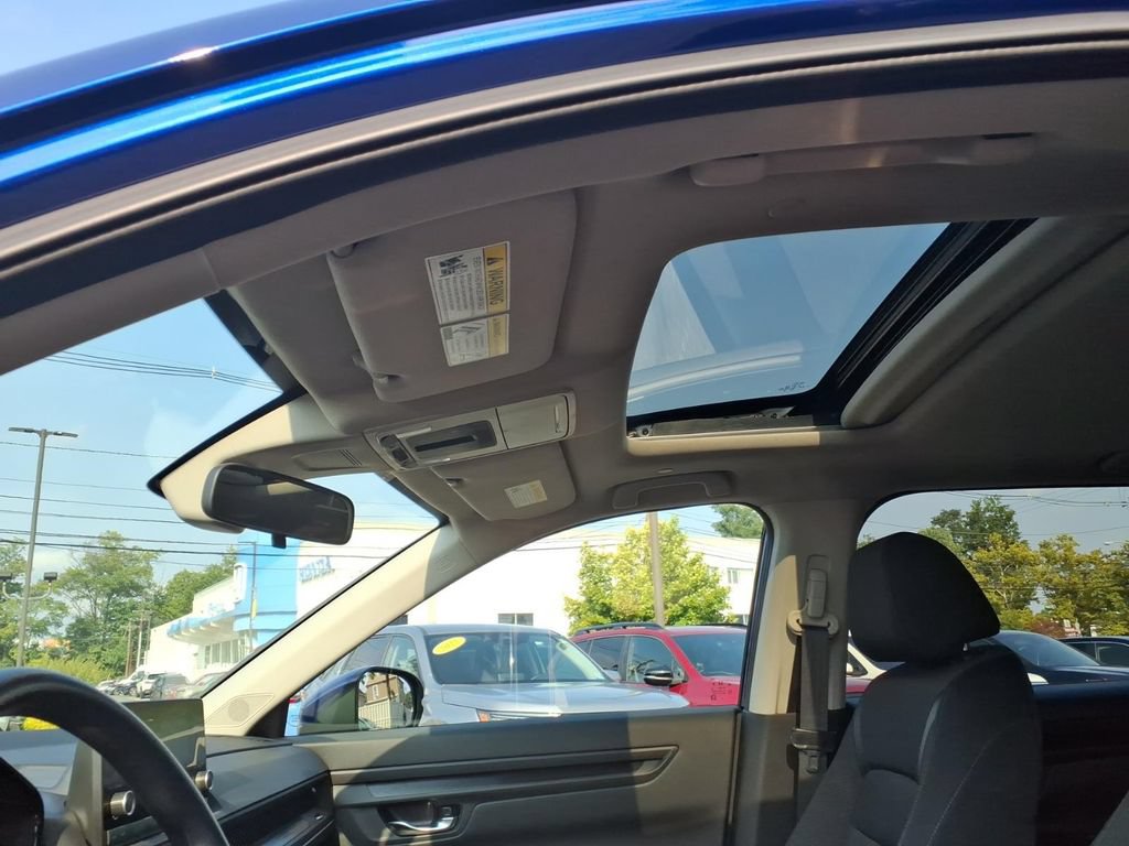 Certified 2025 Honda CR-V EX image 17