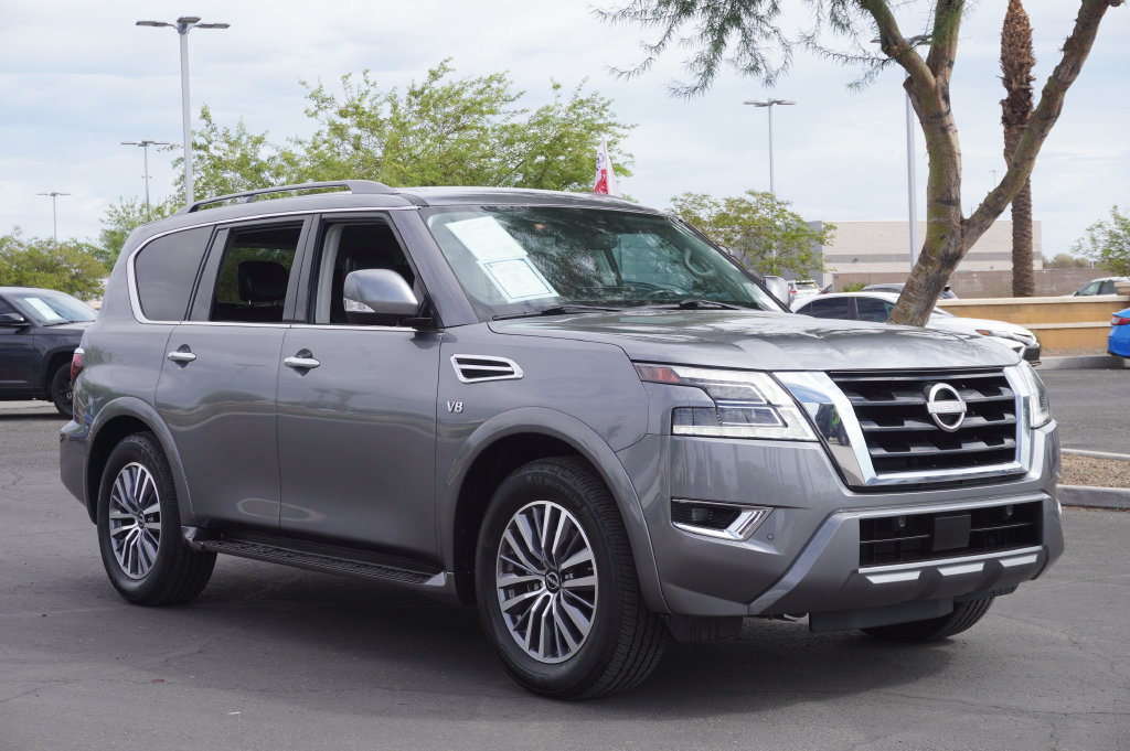 Certified 2022 Nissan Armada SV w/ SV Appearance Package RWD image 4