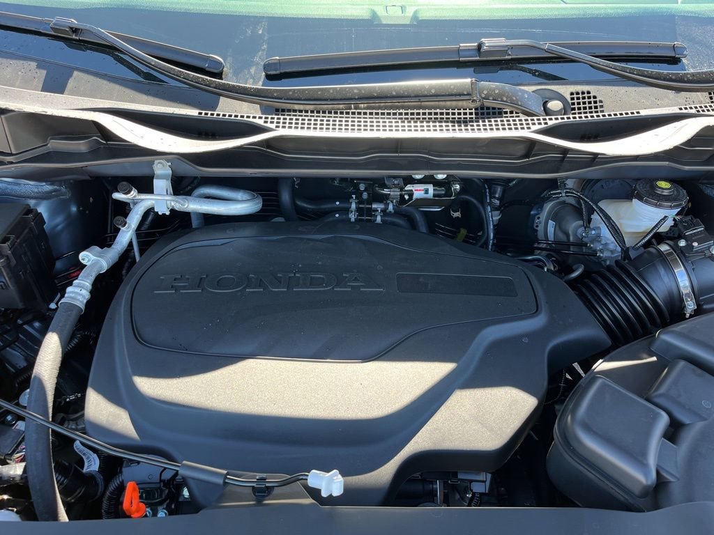 New 2026 Honda Odyssey Elite image 8