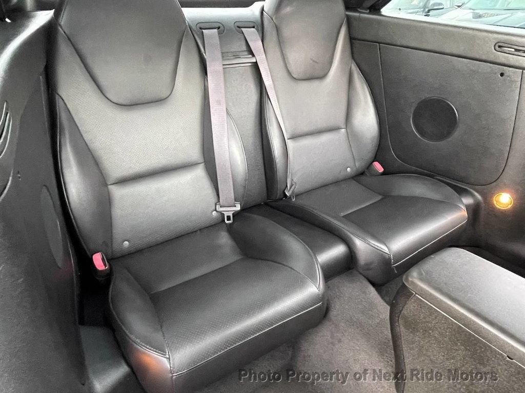 Used 2009 Pontiac G6 GT w/ Sport Package 1 FWD image 16