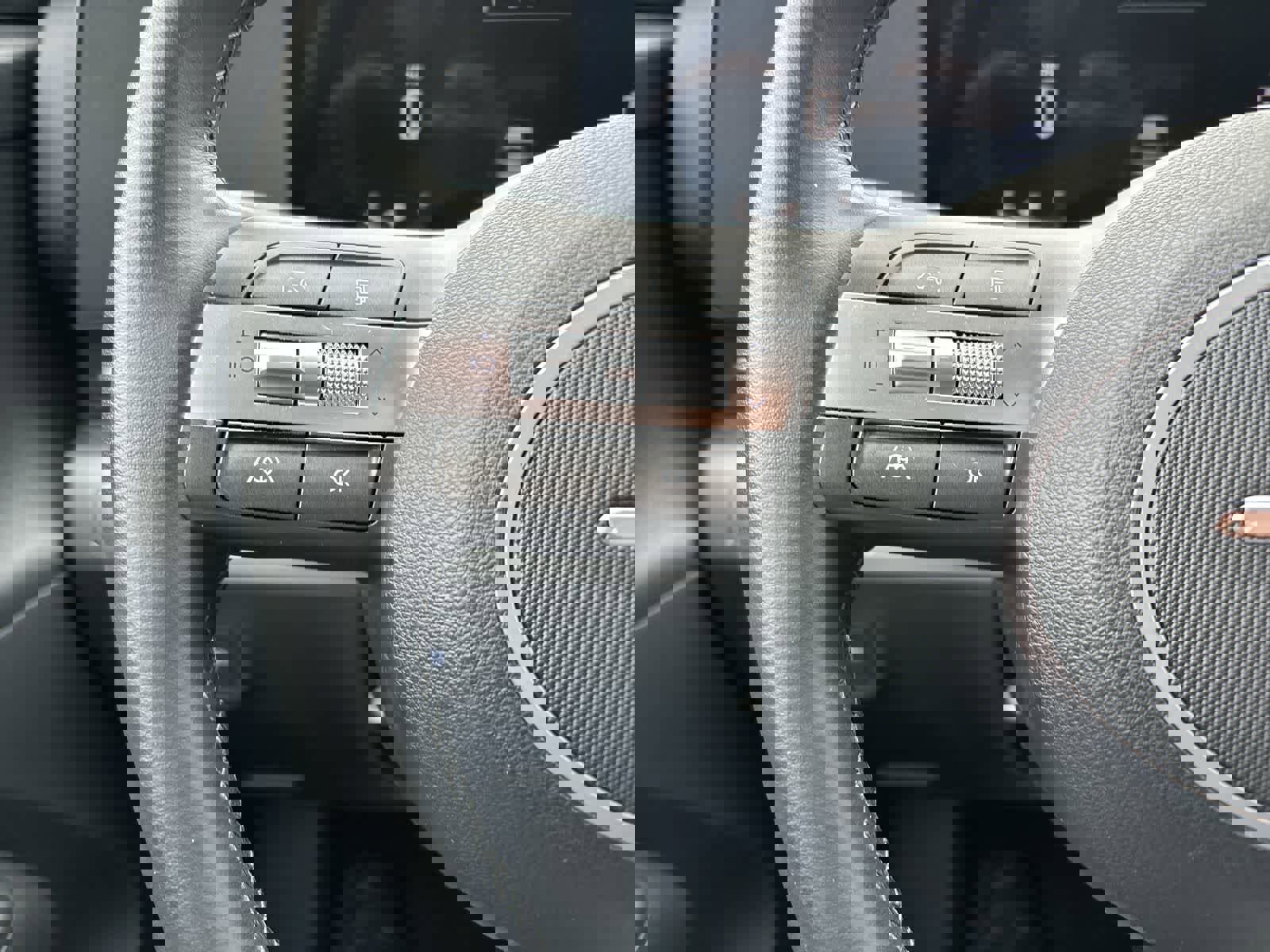 Used 2025 Hyundai Kona SEL image 9