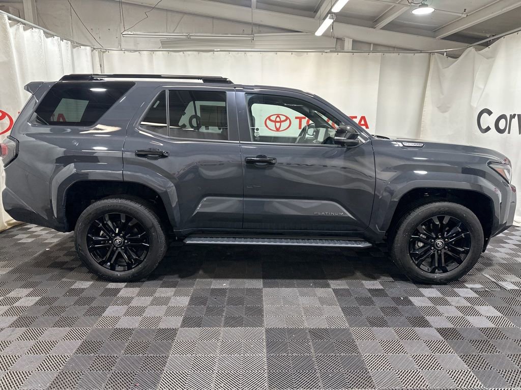 Used 2025 Toyota 4Runner 4WD image 8