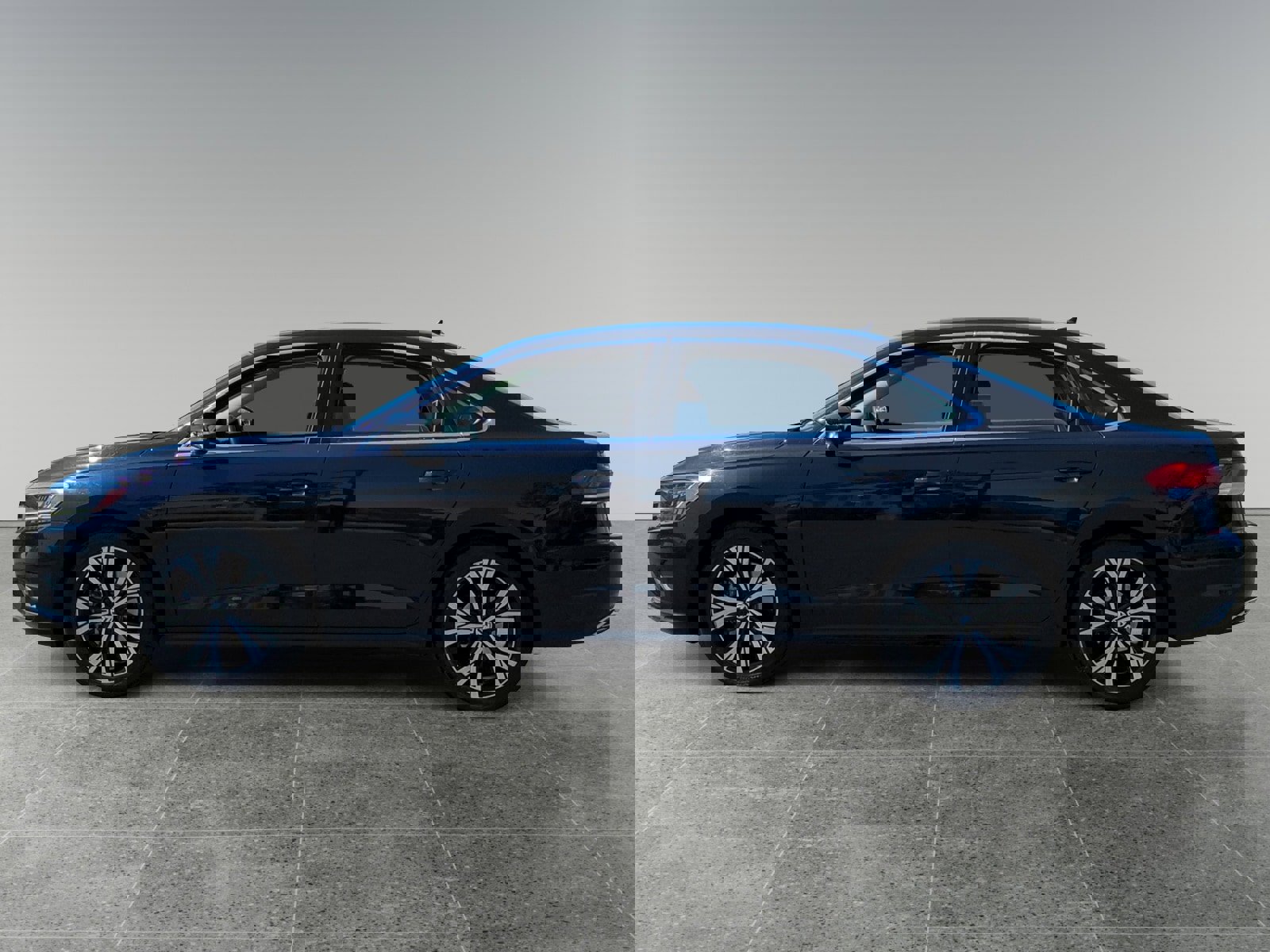 Used 2022 Volkswagen Passat 2.0T SE image 2