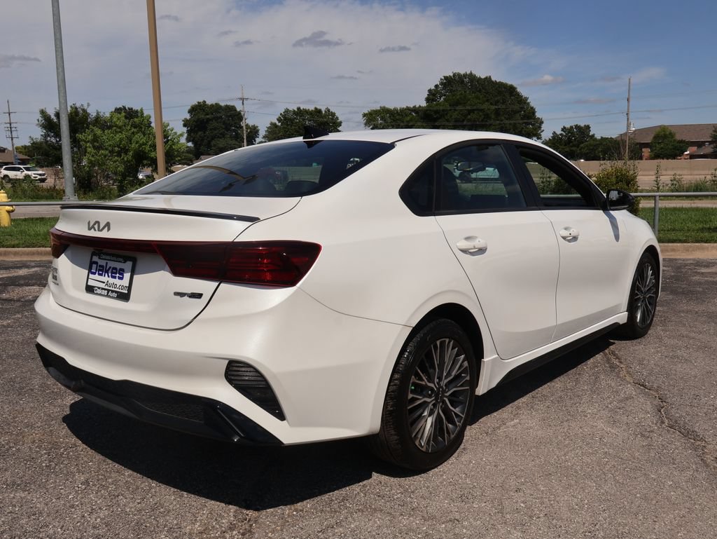 Certified 2024 Kia Forte GT-Line FWD image 7