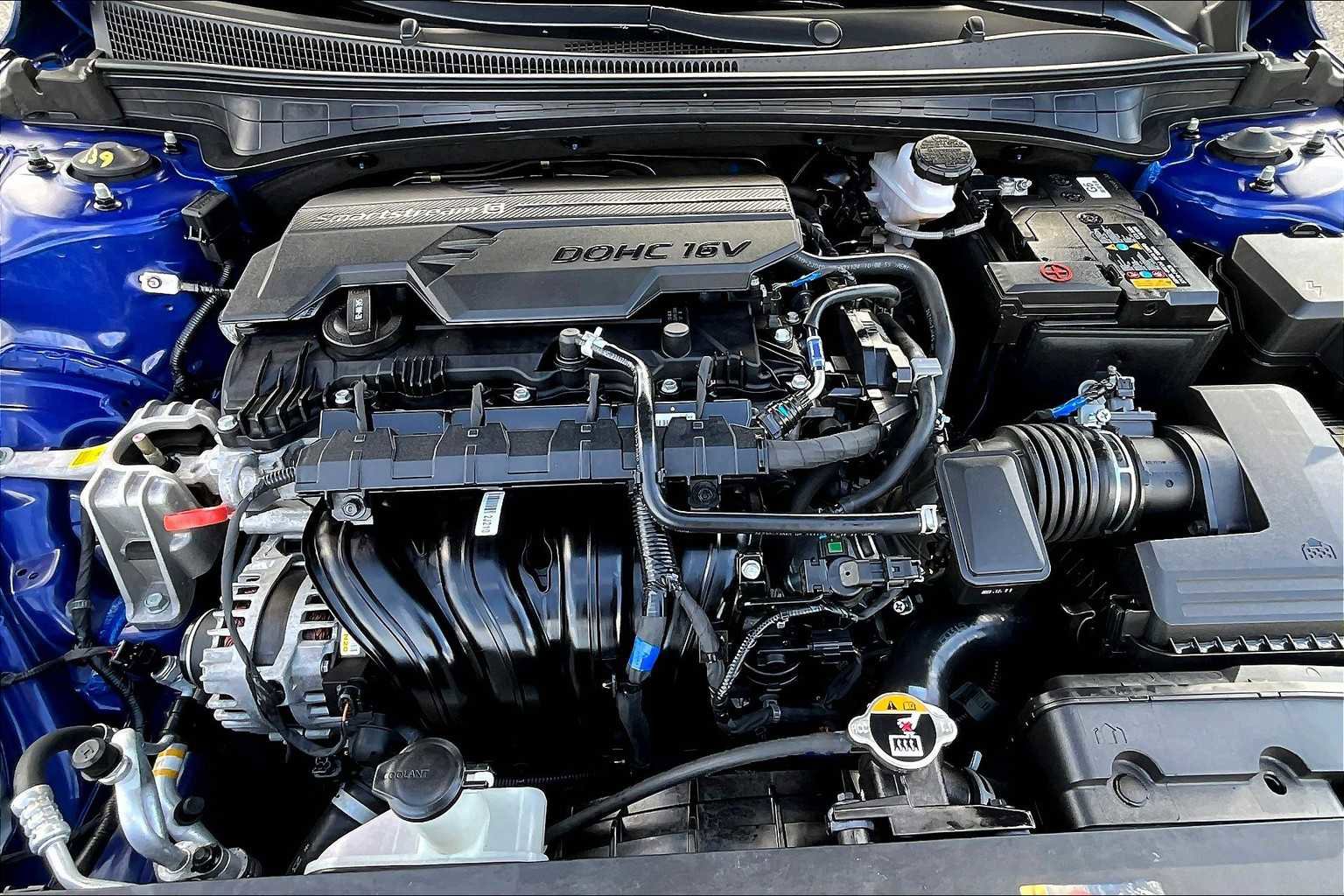 Used 2024 Hyundai Elantra SEL w/ Convenience Package image 31