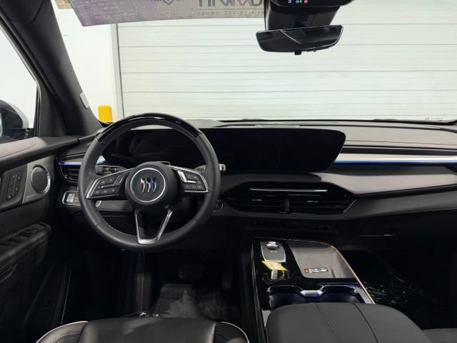 Used 2026 Buick Enclave Avenir w/ Super Cruise Package AWD/4WD image 32
