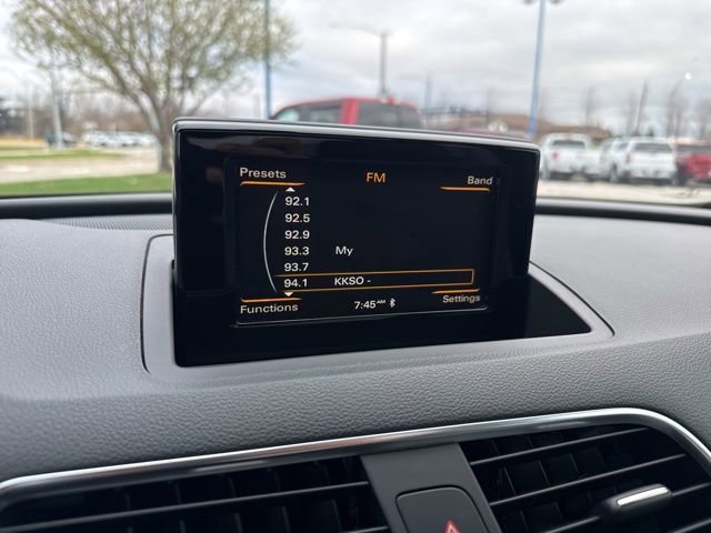 Used 2018 Audi Q3 2.0T Premium w/ Convenience Package image 32