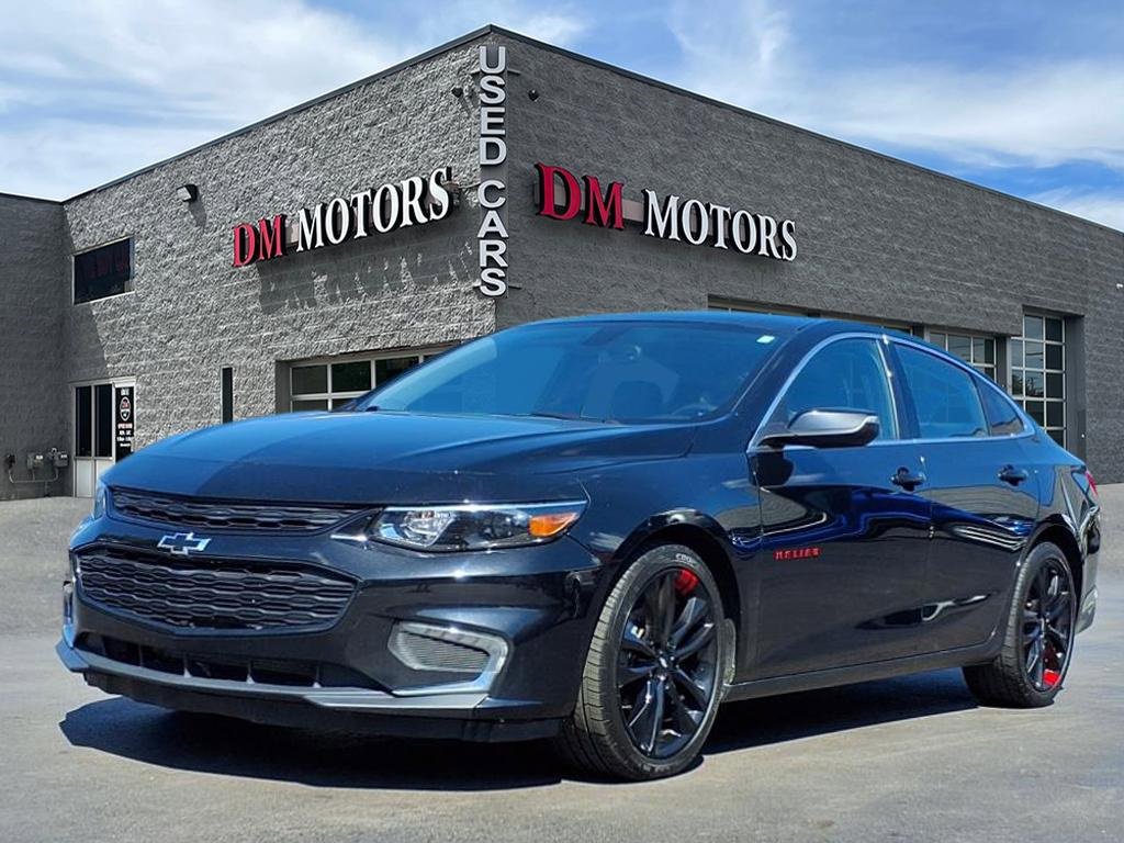 Used 2018 Chevrolet Malibu LT w/ Leather Package
