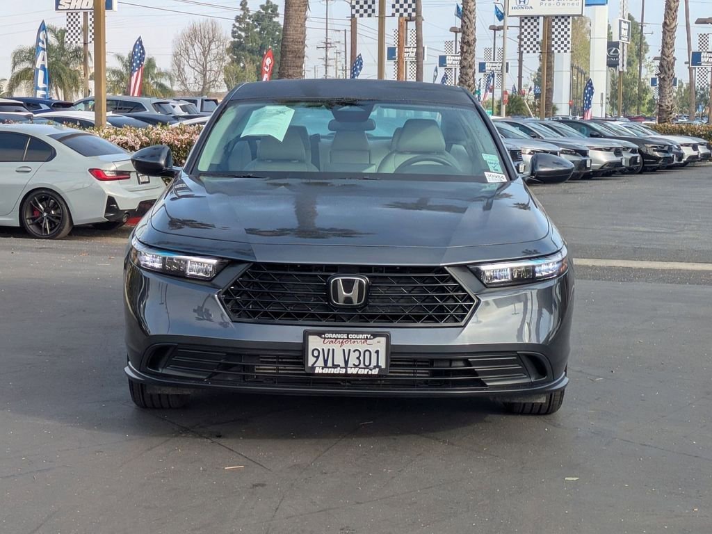 Certified 2025 Honda Accord LX image 3