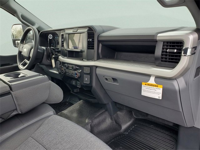 New 2025 Ford F450 XL image 15