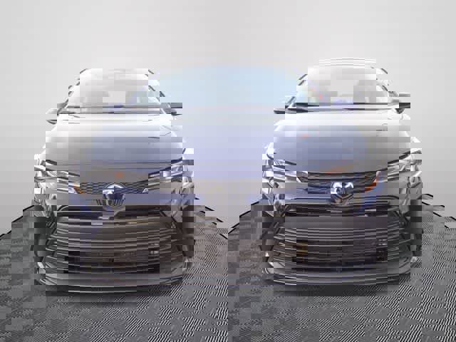 Used 2024 Toyota Corolla LE image 5