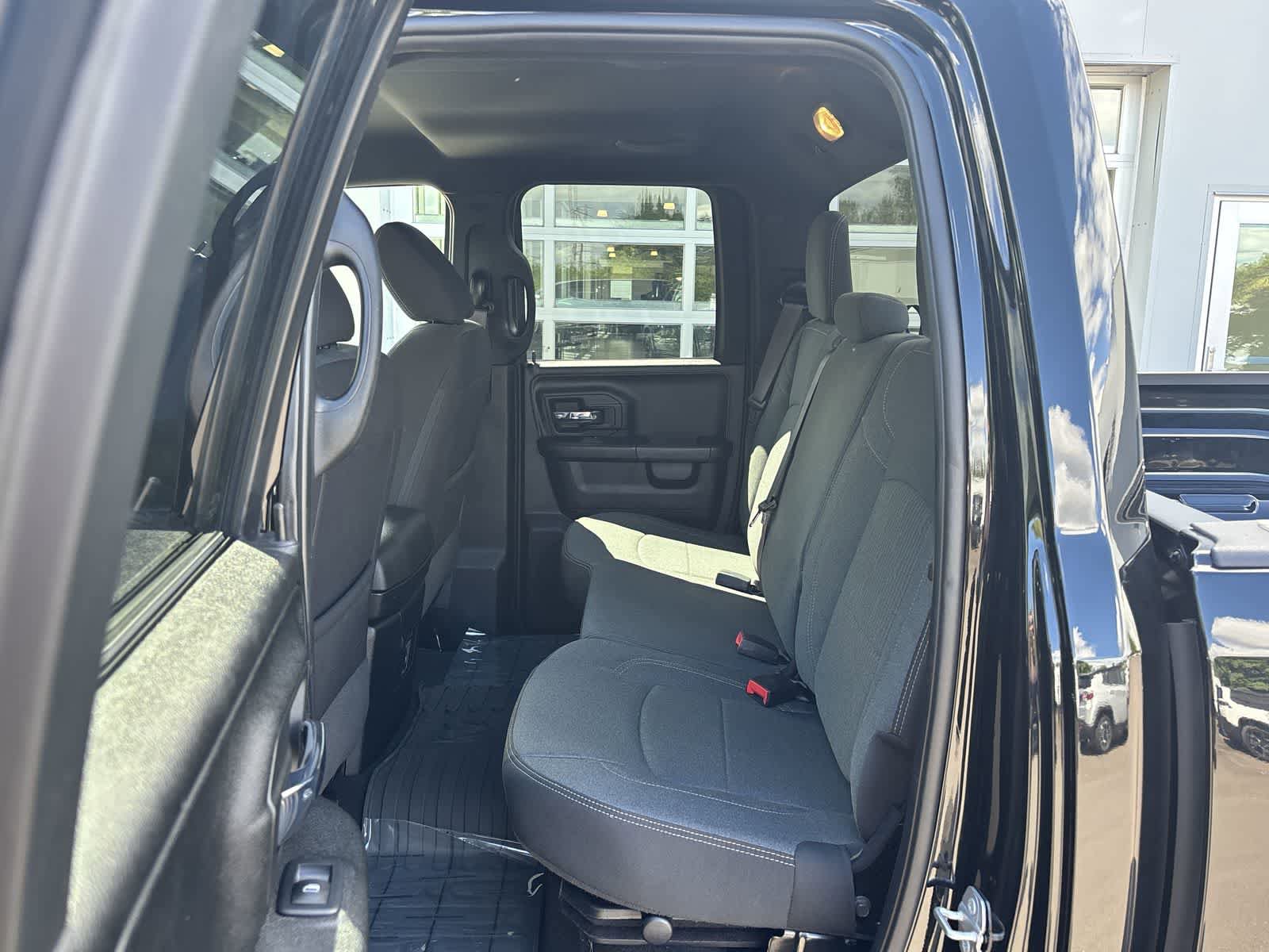 Used 2022 RAM 1500 Classic Warlock w/ Electronics Group AWD/4WD image 11