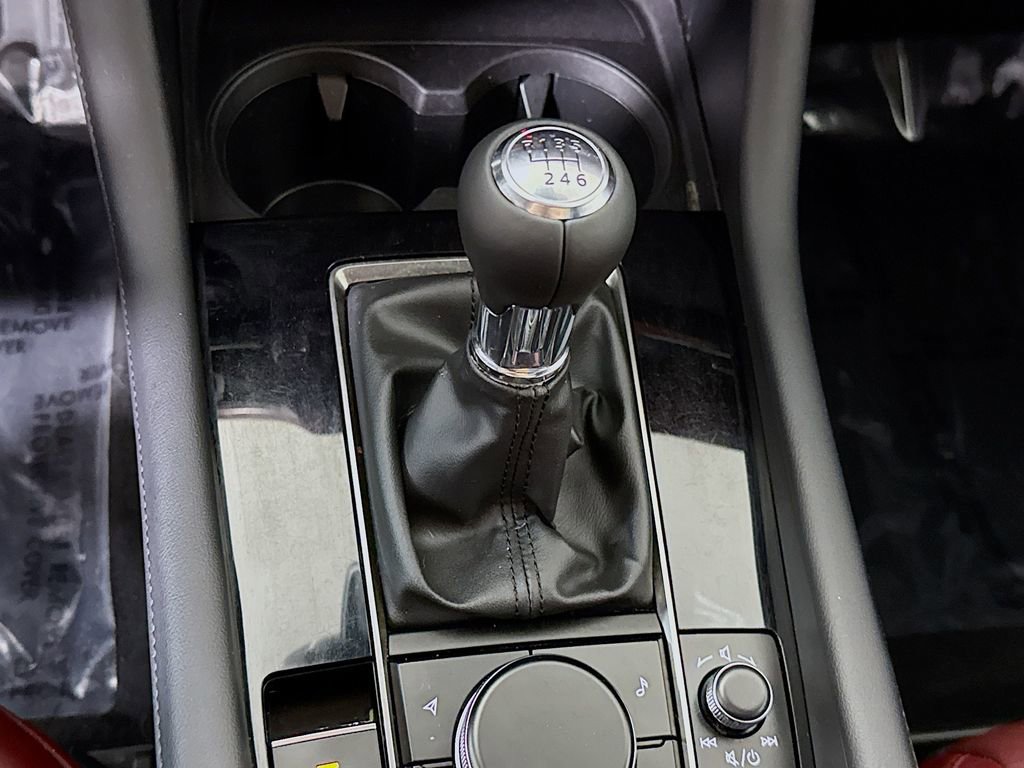 Used 2023 MAZDA MAZDA3 s image 10