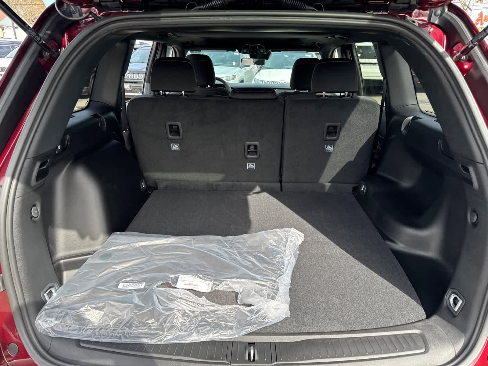 New 2025 Jeep Grand Cherokee Laredo X w/ Trailer Tow Package image 37