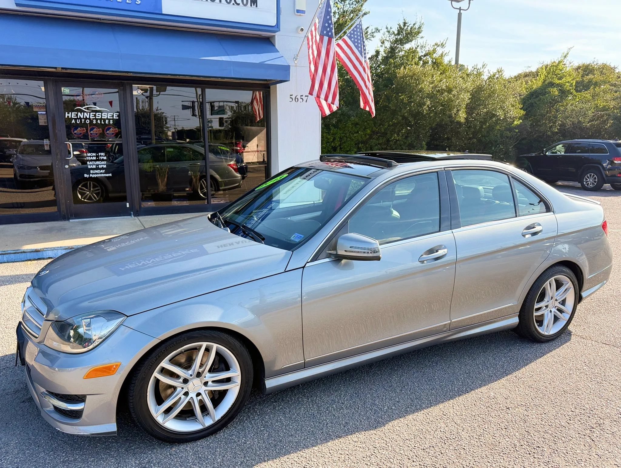 Used 2013 Mercedes-Benz C 300 4MATIC Sedan w/ Multimedia Pkg image 35