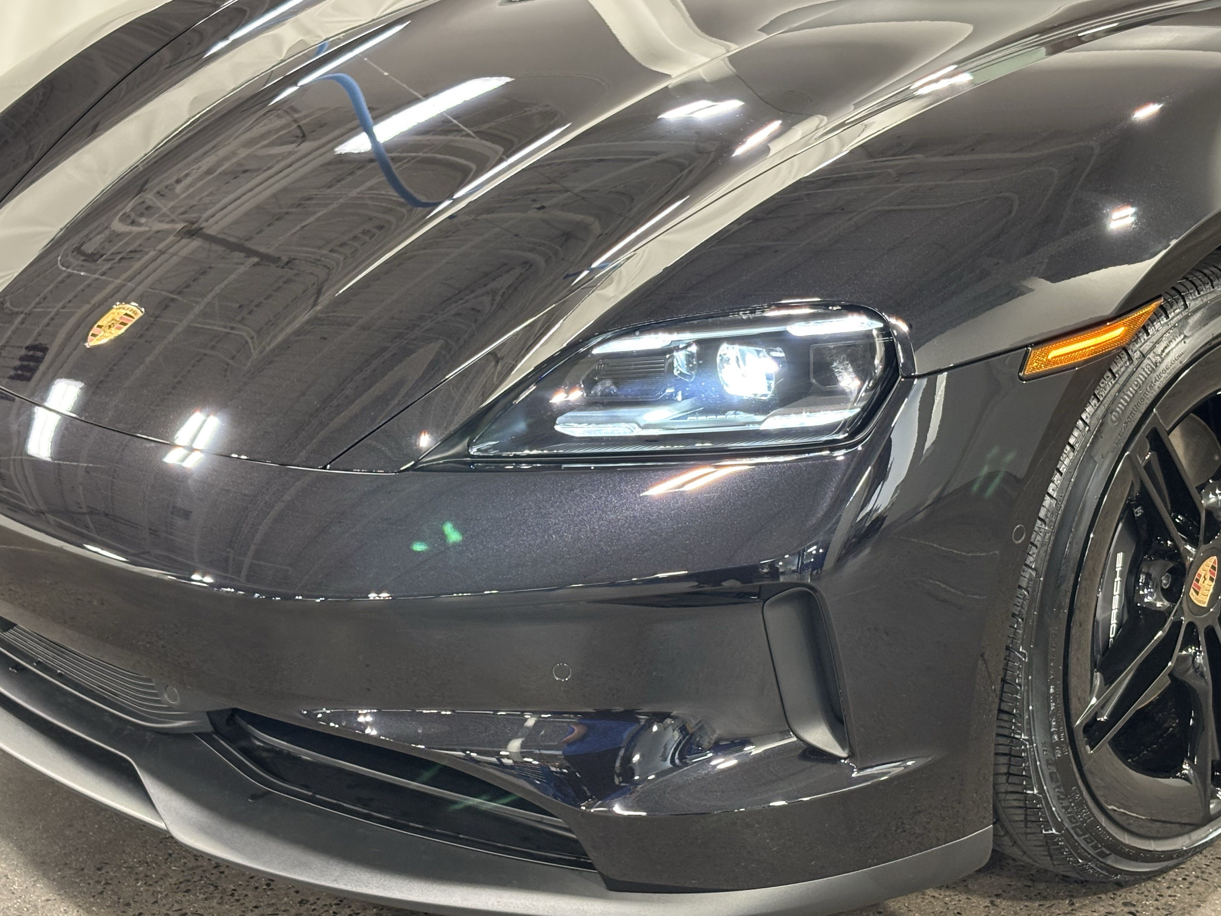 New 2026 Porsche Taycan AWD/4WD image 32