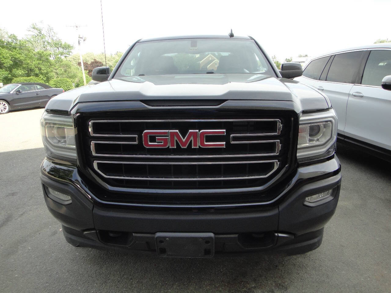 Used 2019 GMC Sierra 1500 Limited w/ Elevation Edition AWD/4WD image 2