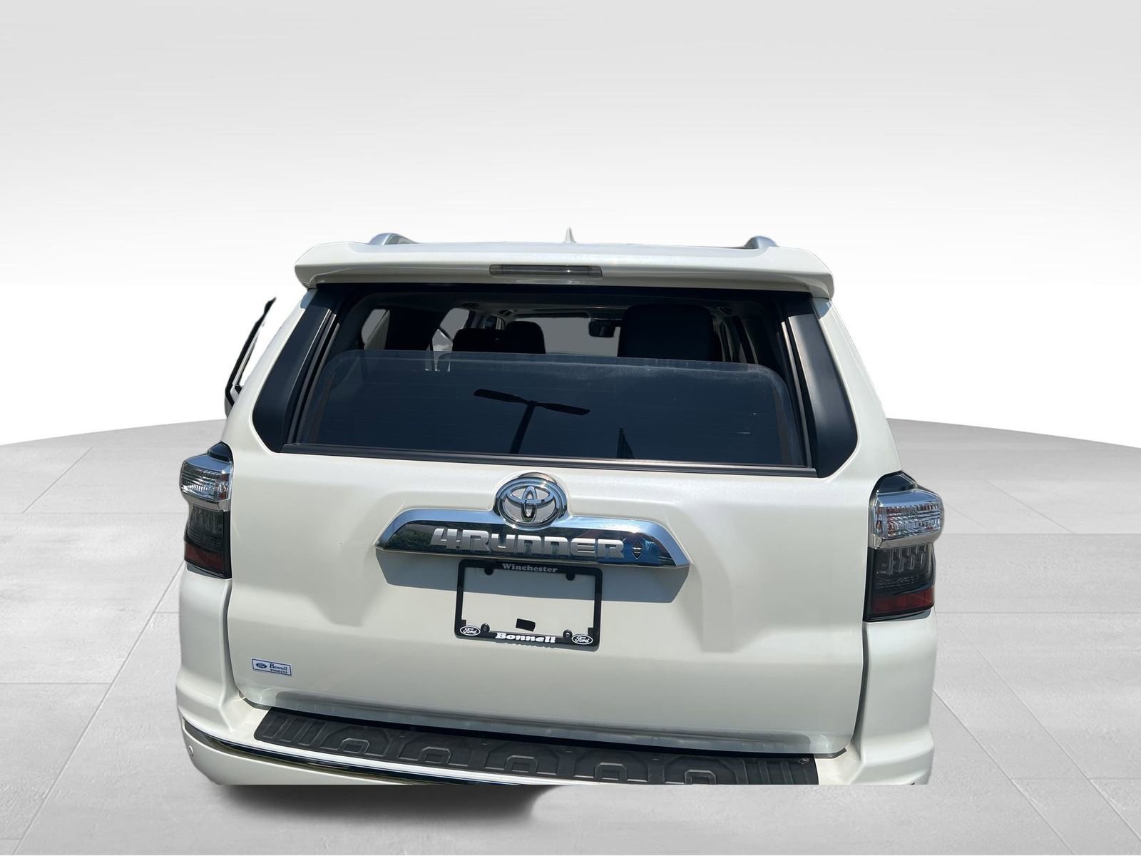 Used 2023 Toyota 4Runner Limited image 9
