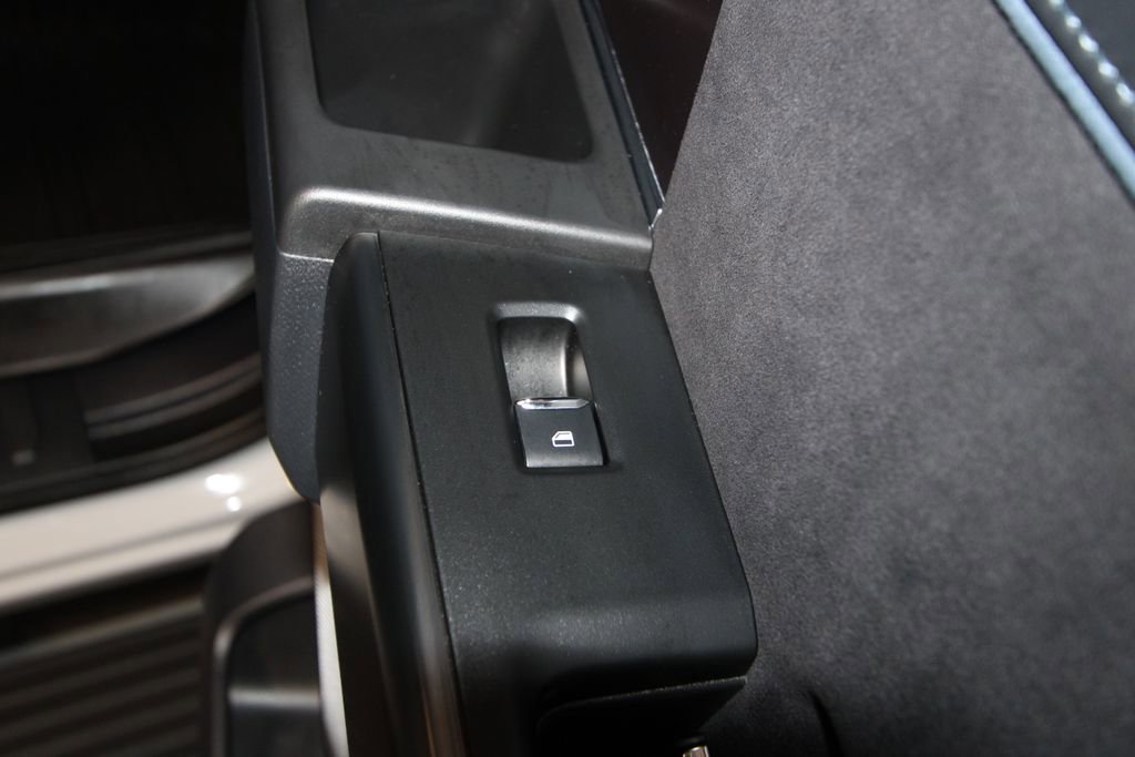 Used 2024 Ford F150 Platinum w/ Equipment Group 702A High image 36