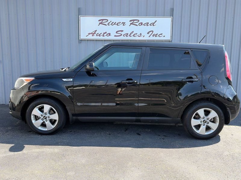 Used 2019 Kia Soul FWD image 12