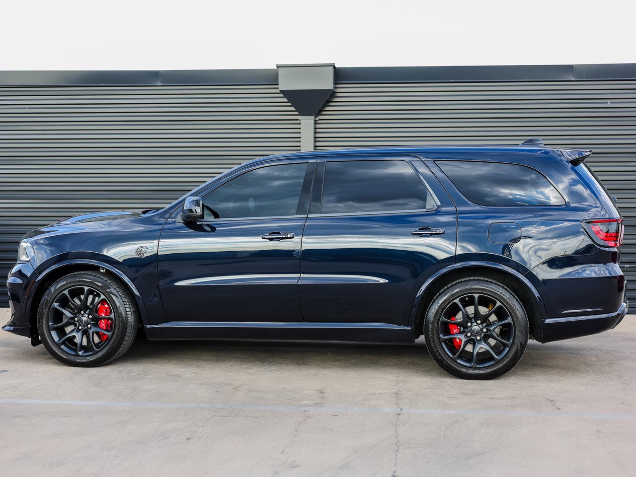 Used 2023 Dodge Durango SRT Hellcat image 2