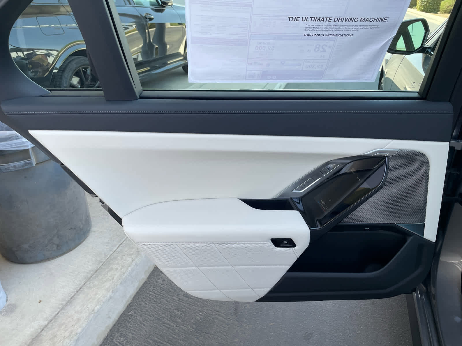 New 2025 BMW 740i w/ Executive Package image 16