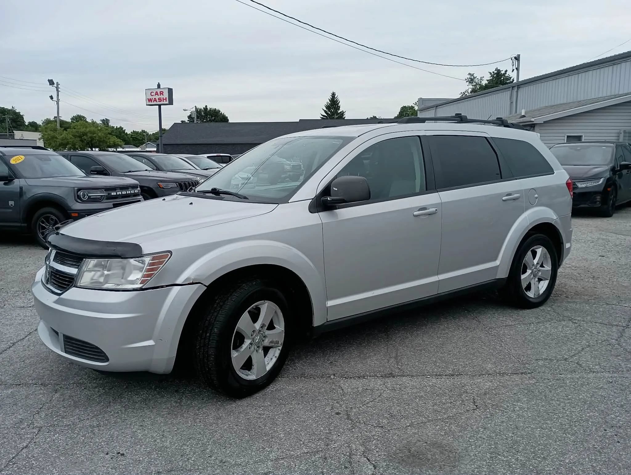Used 2009 Dodge Journey SXT w/ Premium Convenience Group FWD image 2